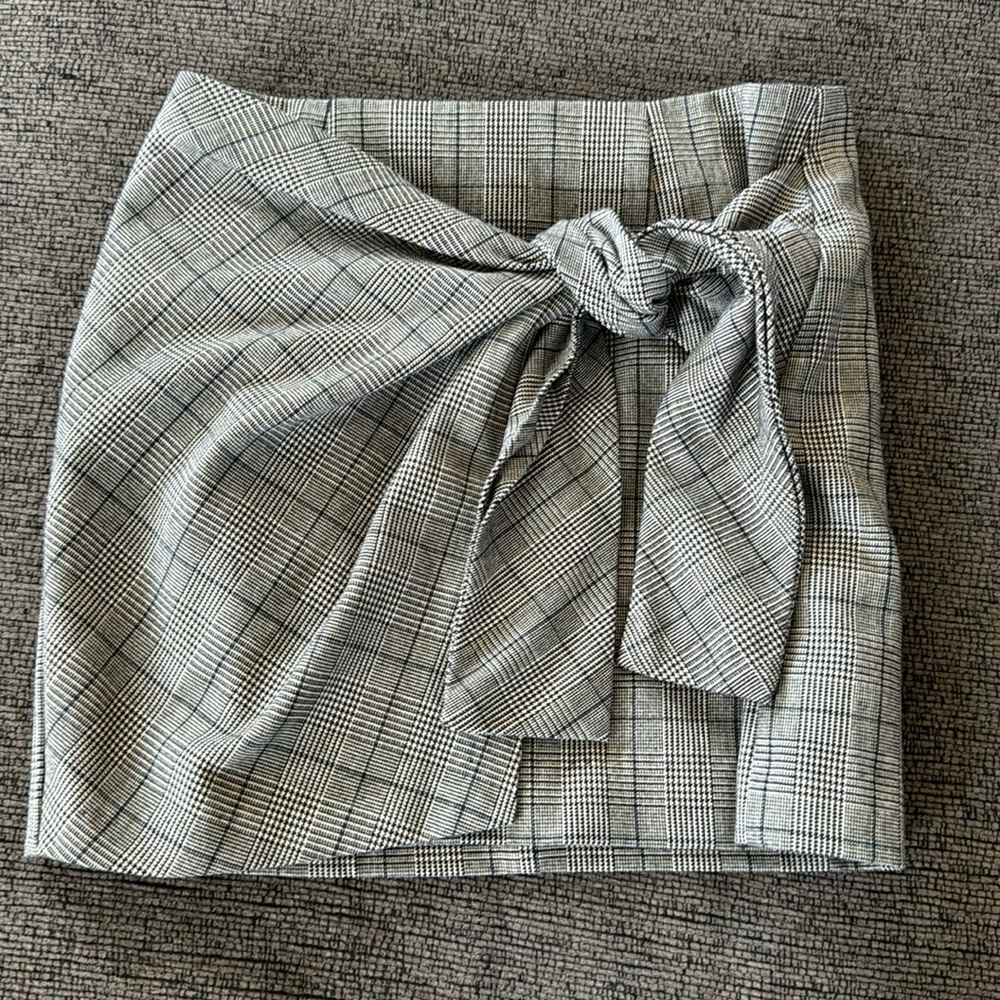 Grey plaid midi skirt